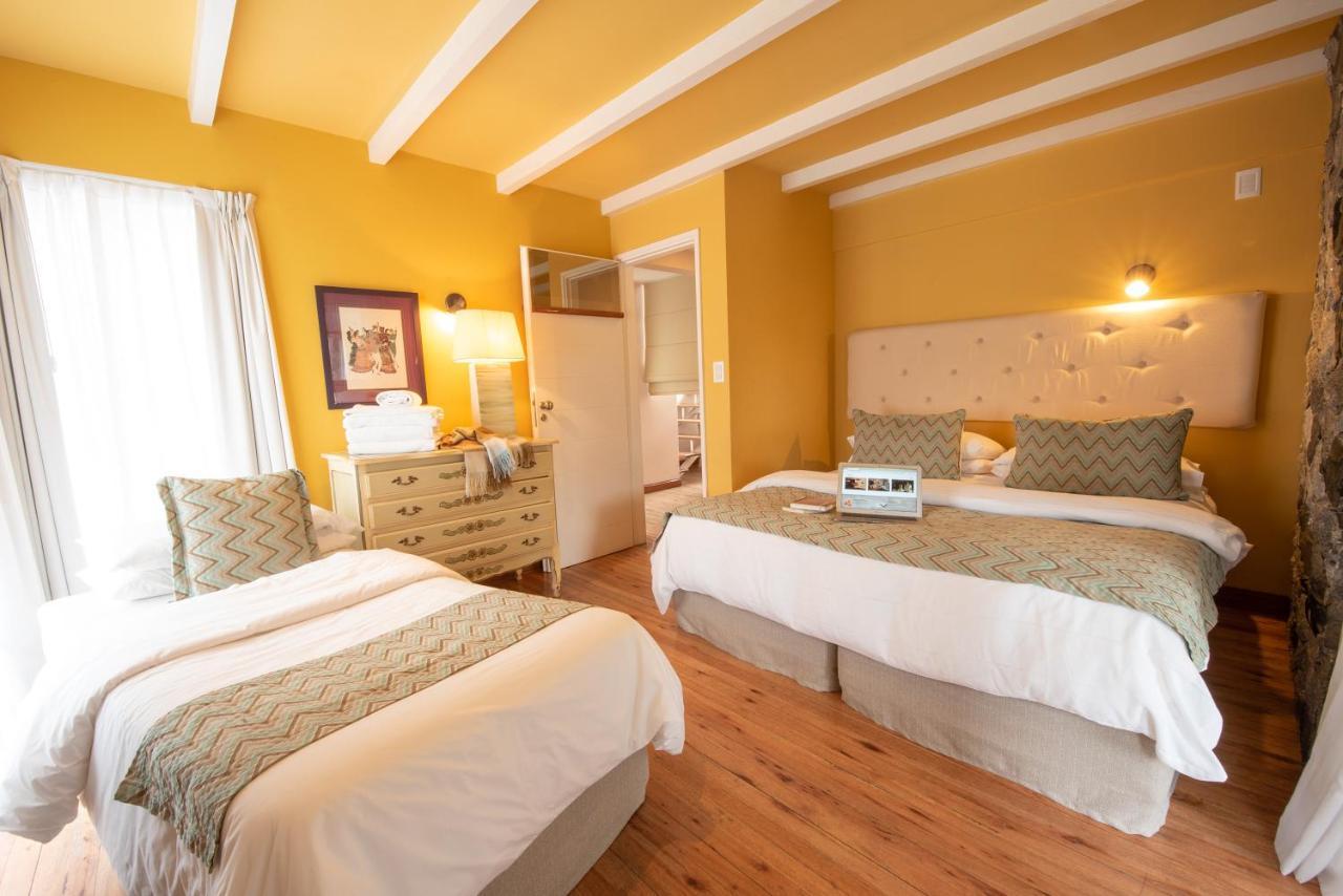 Runa Moraira & 3*